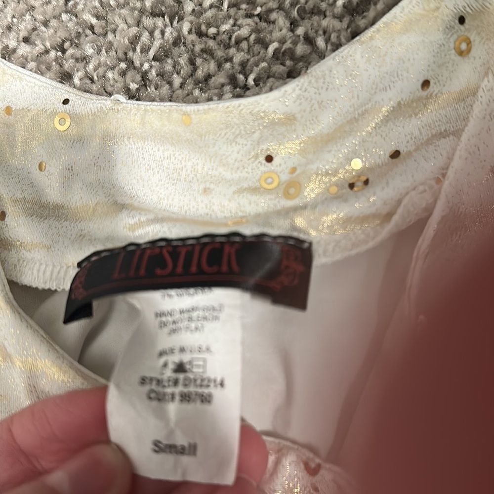 Glitzy Tank Top - Picture 2 of 3